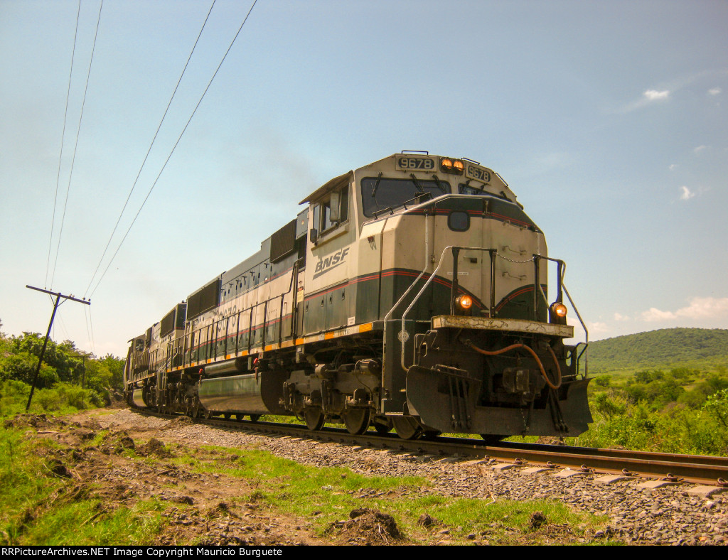 BNSF SD70MAC Executive Locomotive